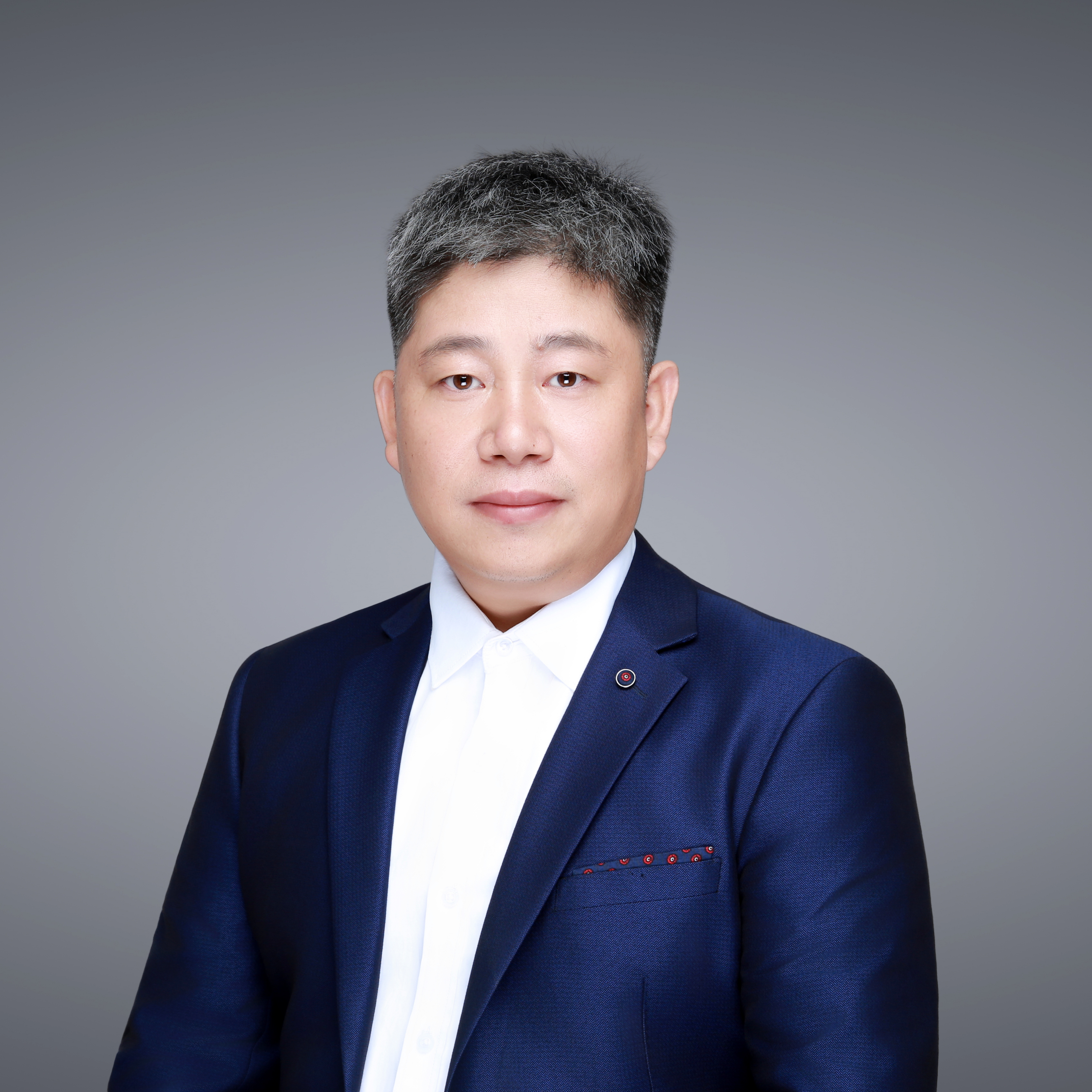 王保东